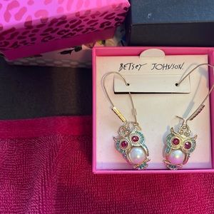 Brand new Betsy Johnson owl earrings